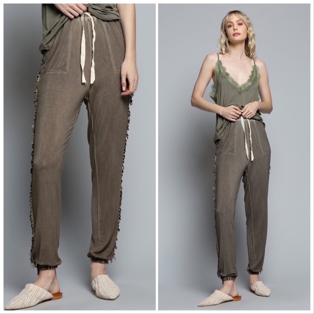 POL On the Fringe Mineral wash Joggers - Picture 8 of 12